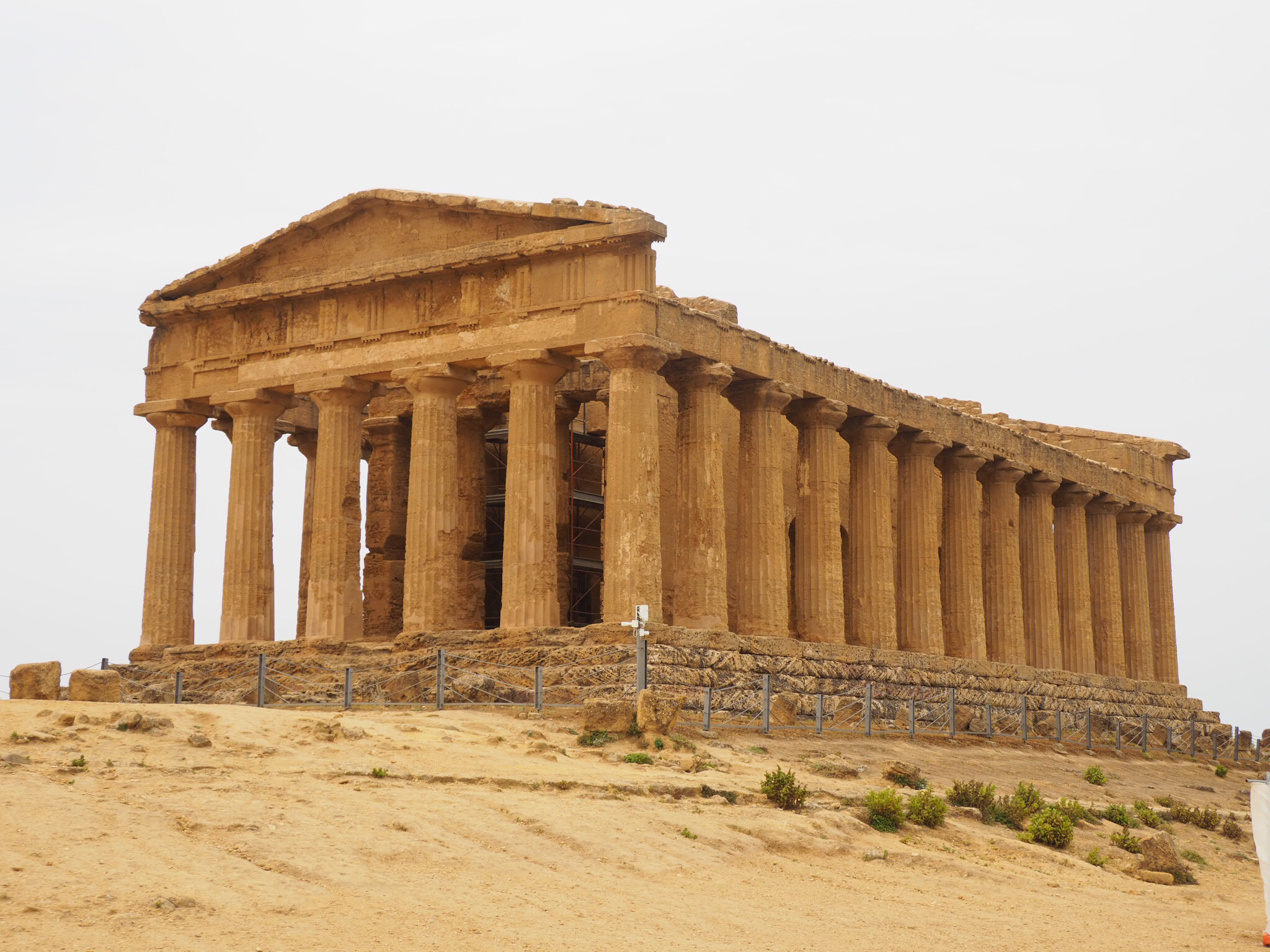 完璧な形で残っているギリシャ遺跡！シチリア島・アグリジェント
