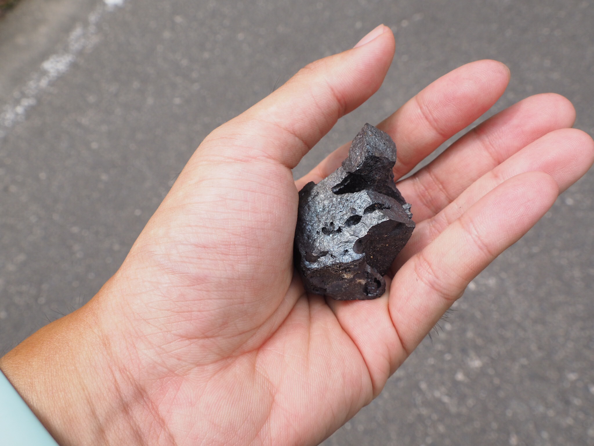 鬼滅の刃に出てくる「玉鋼」は鋼の最高級品！島根県「菅谷たたら山内